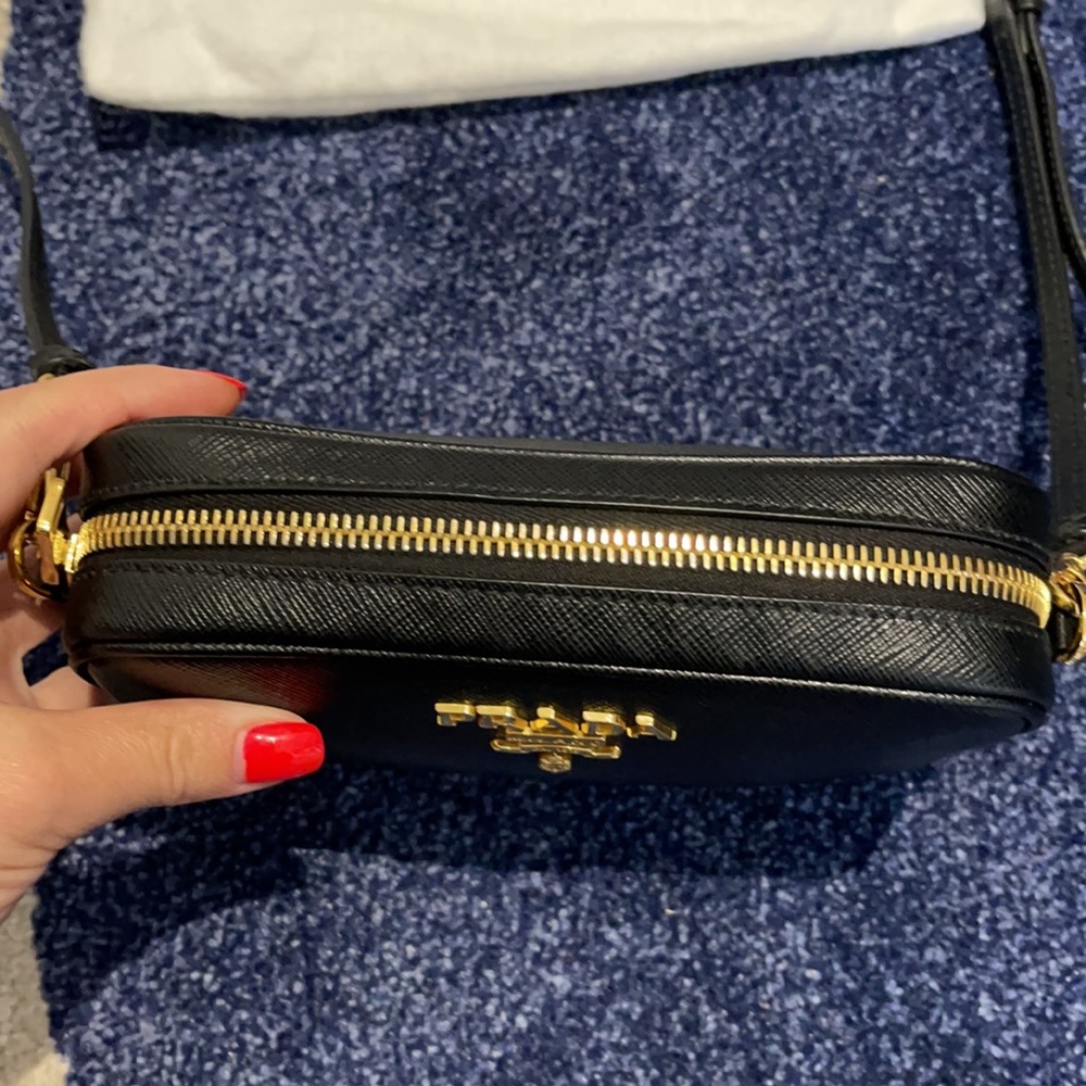 Prada Black Crossbody Bag - Picture 4 of 16